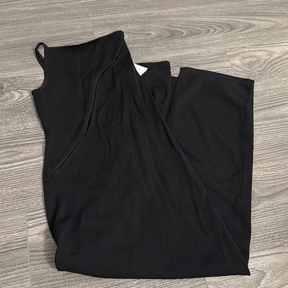 Cora Black Knit Maxi Dress - Picture 4 of 4